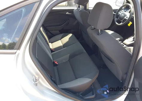 2013 Ford Focus Se z USA, uszkodzony, nr VIN 1FADP3F28DL249244